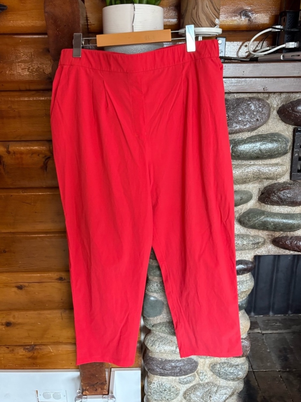 NWOT Lululemon Your True Trouser High-Rise Crop Carnation Red Size 12